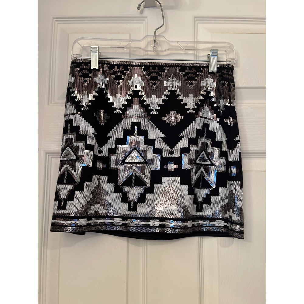 Express‎ Sequin Mini Skirt Black Silver Aztec Geometric Party Night Out XS
